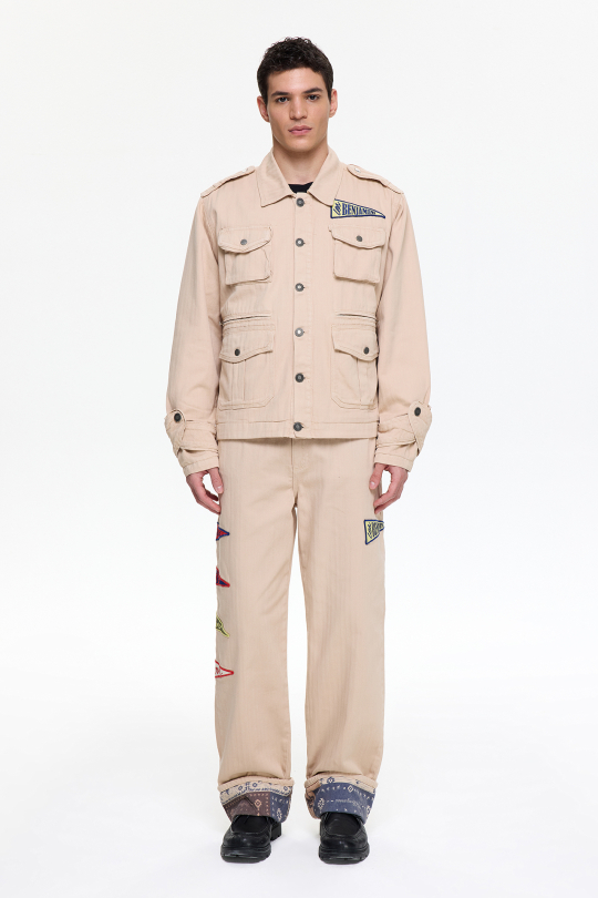 Мужская лёгкая куртка на пуговицах